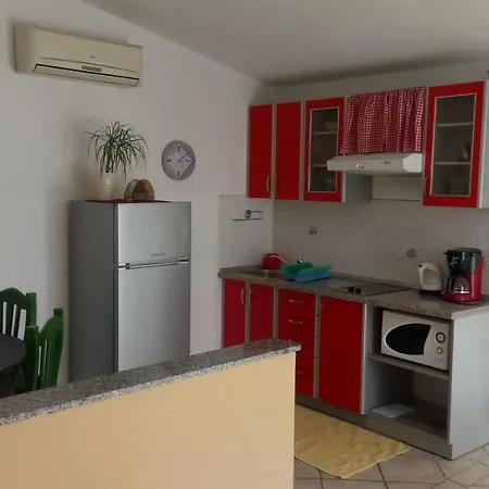 2675b Baška Voda